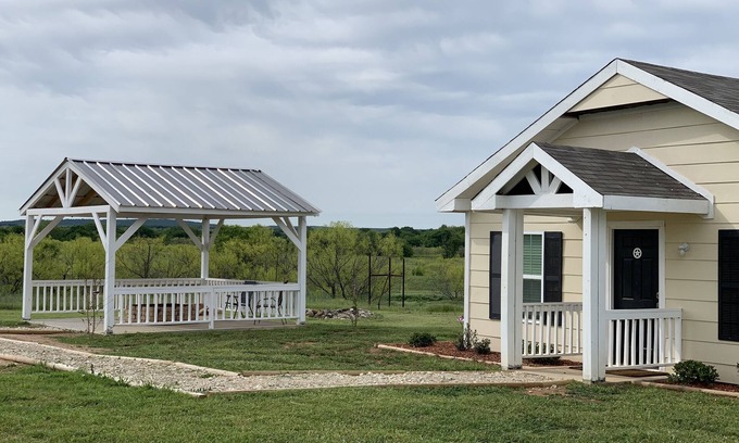 Ringgold Cabin | Ranch Getaway