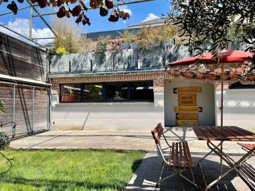 Reims City Centre House | Rare ! LOFT Atypique Centre-Ville Parking Jardin
