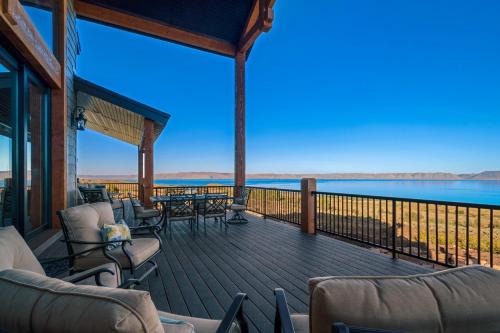 Fish Haven House | Raspberry Ridge Lodge