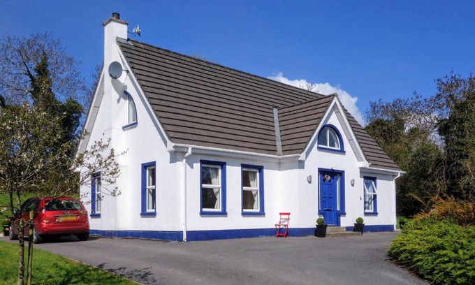 Rathmullan House | Rathmullan Cottages No.3 - free wifi, pet friendly