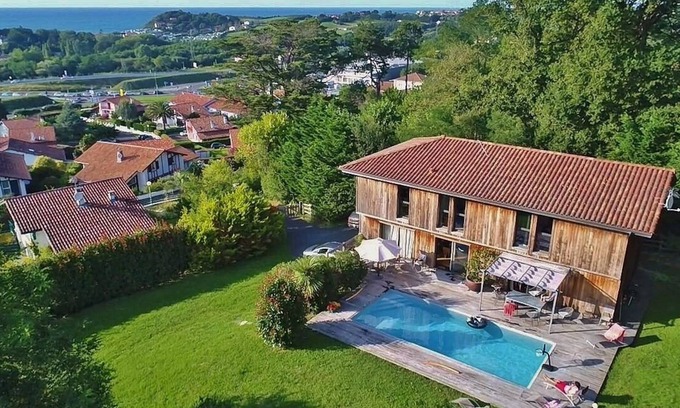 Saint-Jean-de-Luz House | Red cedar villa with stuning views at the ocean and mountains