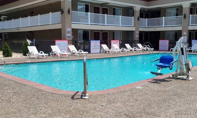 Bordentown Hotel | Red Roof Inn Bordentown - McGuire AFB