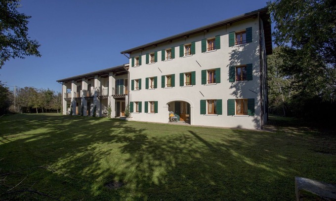 Spresiano Bed & Breakfast | Red Room.