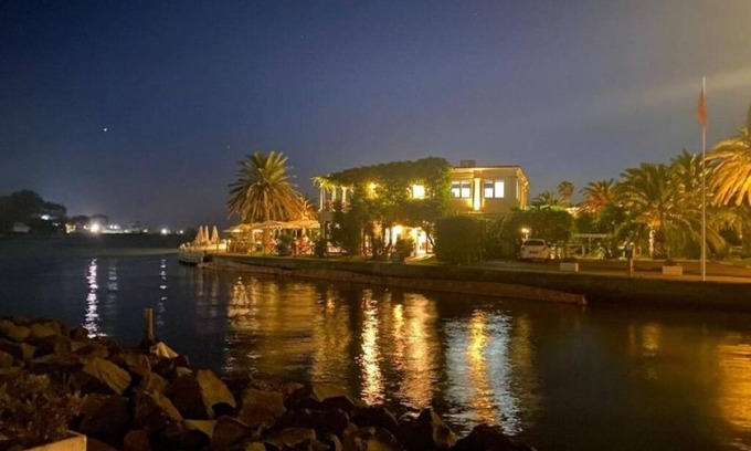 Lido di Ostia Boat Rental | Reef boat of 10 mt at the private marina "Porto Romano" - Fiumicino.