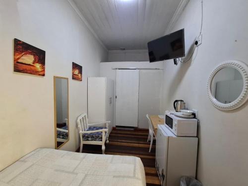 Quigney Beach House | Rees Nest