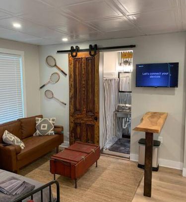 Mount Washington Apartment | Refined Studio New Construction 1 Mile From Town