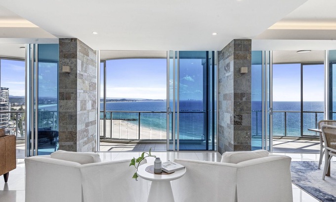 Tweed Heads Apartment | Reflections 1903- Oceanfront Luxury-Relax in this fully renovated Sub Penthouse.