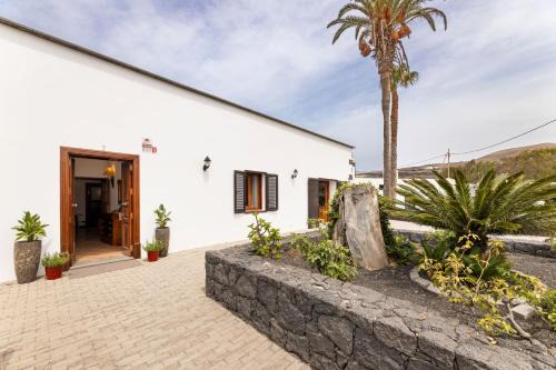 Uga Villa | Refugio del Volcán by Tropical Host