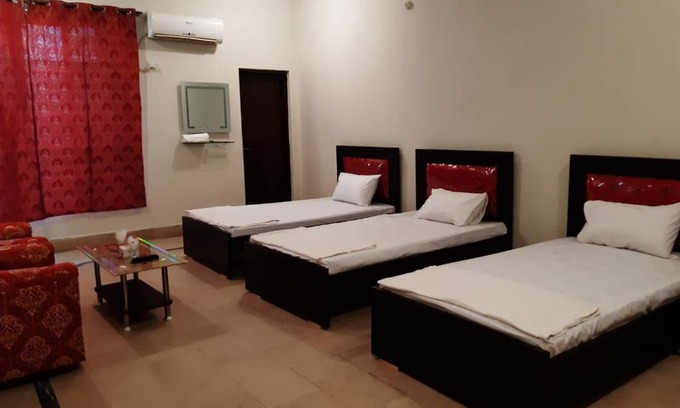 Bahawalpur House | Regal Guest House