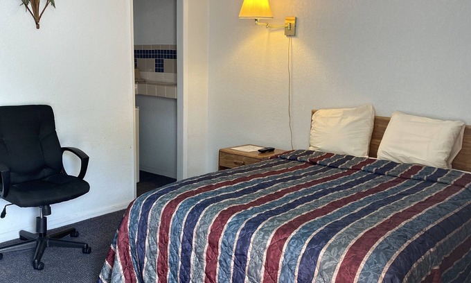 Comanche Hotel | Regency Inn Comanche