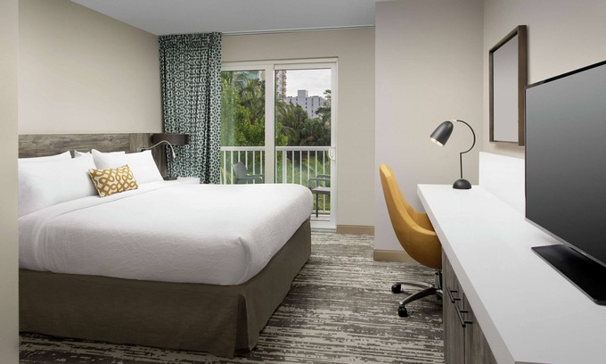 Brickell Hotel | Relax and Recharge! Pets Allowed, Outdoor Pool!