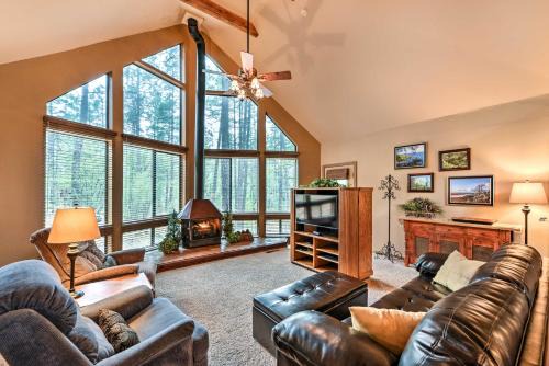 Ponderosa Park House | Relax Fireside! Peaceful Forest Haven in Prescott