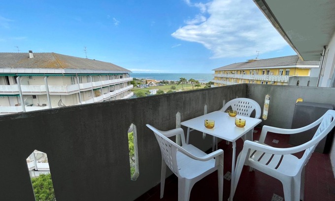 Porto Santa Margherita Apartment | Relax in our seaview flat