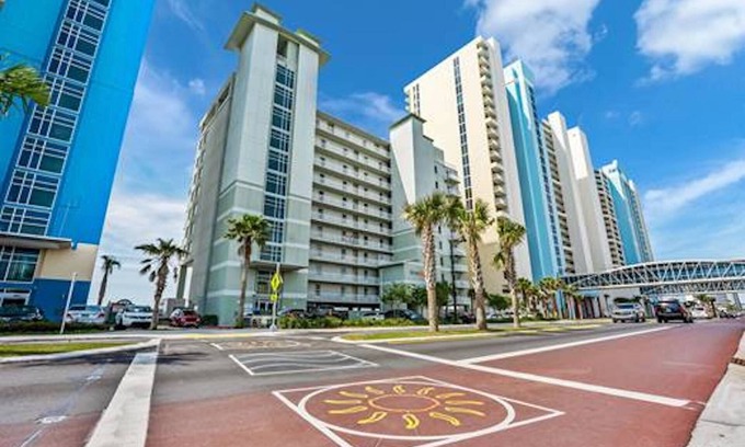 Long Beach Condo | Relax in Rare Low-Density Luxury – Marisol 3BR Beachfront Condo