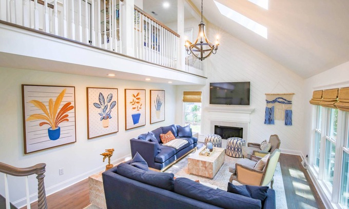 Isle of Palms House | Relax in Renovated Home w/Private Plunge Pool; Screened Porch; 2 Master Suites; 4 Min Walk to Beach