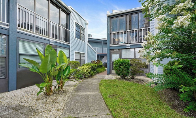 Ventura Apartment | Relax in Style at a Lovely Apartment with 3 Pools: Ideal Vacation Destination!