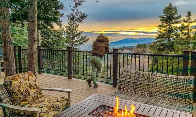 Running Springs Cabin | Relax with spectacular views @ Bear Dance Cabin