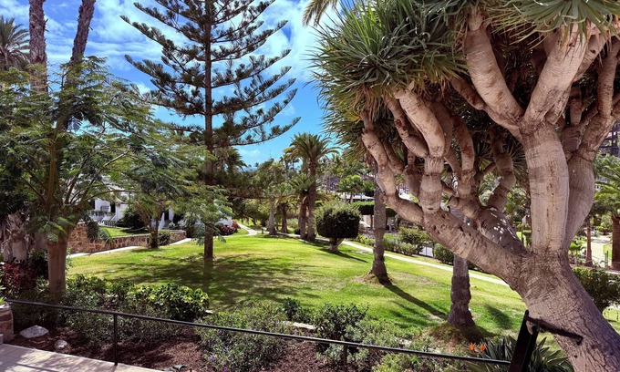 Balito Apartment | Relaxing sun trap in Aquamarina resort - 4 minutes walk to Anfi Del Mar beach,