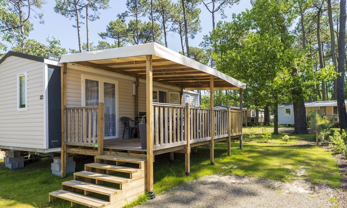 Seignosse RV Rental | Relaxing Stay at Camping Les Oyats in Seignosse with Shared Pool