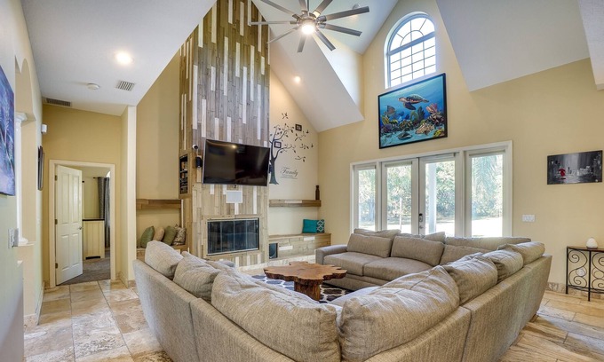 Citrus Park House | Relaxing Tampa Vacation Rental w/ Private Oasis!