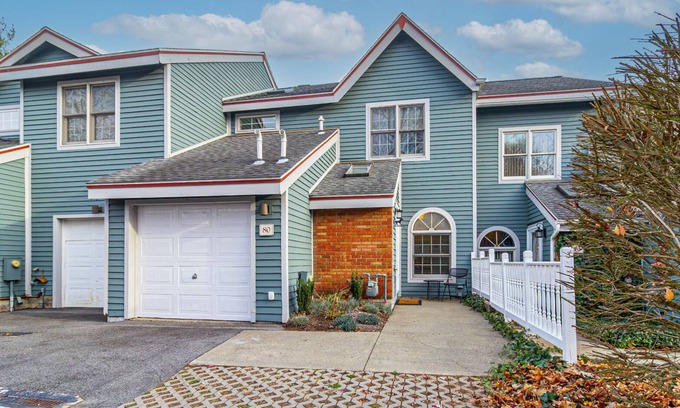 Saratoga Springs House | Relaxing Townhome with Resort-Style Amenities