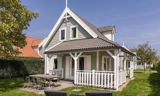 Bruinisse Villa | Relaxing villa with private sauna