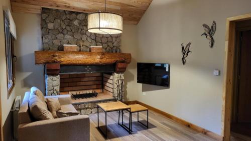 Villa La Angostura House | Remanso del Bosque - Pudu Cabin, Manzano Bay