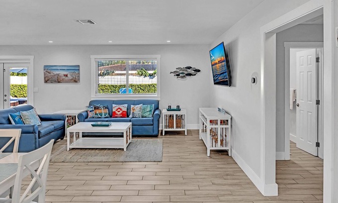 Bel Air Villa | Remarkable 4 Bedroom Villa by the Beach