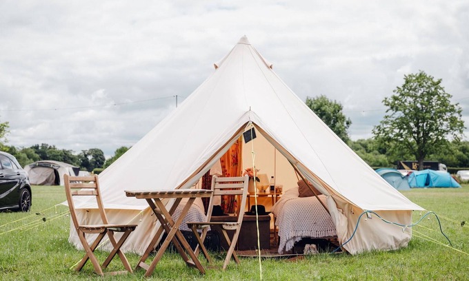 Henley-on-Thames RV Rental | Remenham Farm Glamping Tent 4 - During Henley Royal Regatta 2024