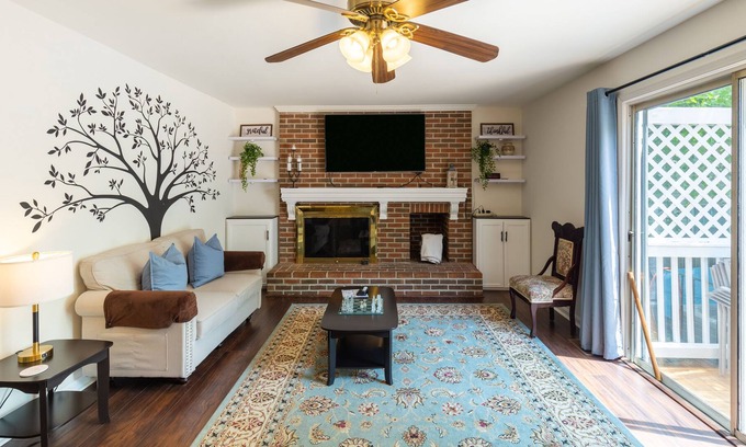Bowie House | Remodeled Home / Amazing Backyard / Fun Rec Room