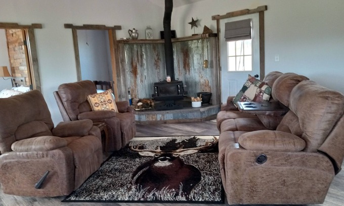 Recluse Cabin | Remote cabin for newlyweds or hunters. Wildlife, solitude, stillness abound.