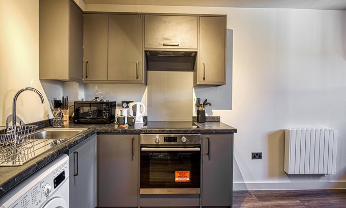 Southport Apartment | Renaissance 14: 2 Bedroom Apartment in Southport