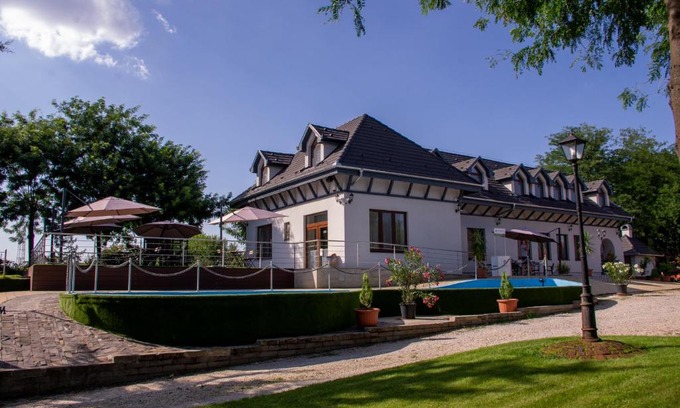 Debrecen Apartment | Reneszánsz Vendégház