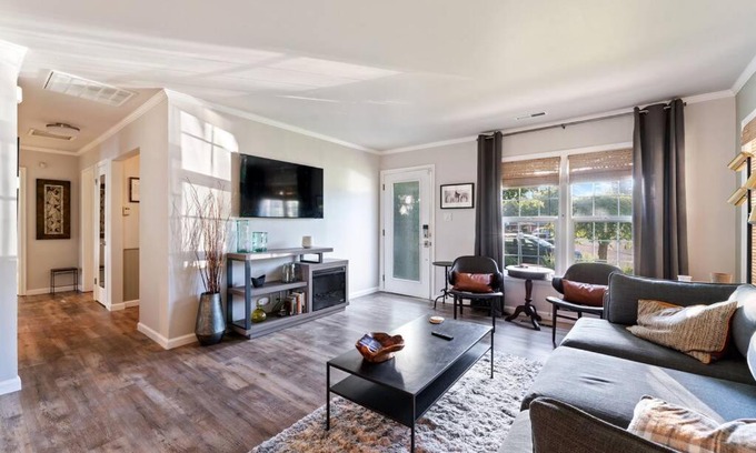 Old Southwest House | Reno Roost