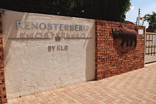 Kimberley Hotel | Renosterberg by KLG