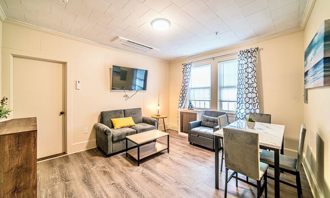 Falmouth Apartment | Renovated 1-Bedroom Apartment in Beautiful Downtown Falmouth Located on Main St
