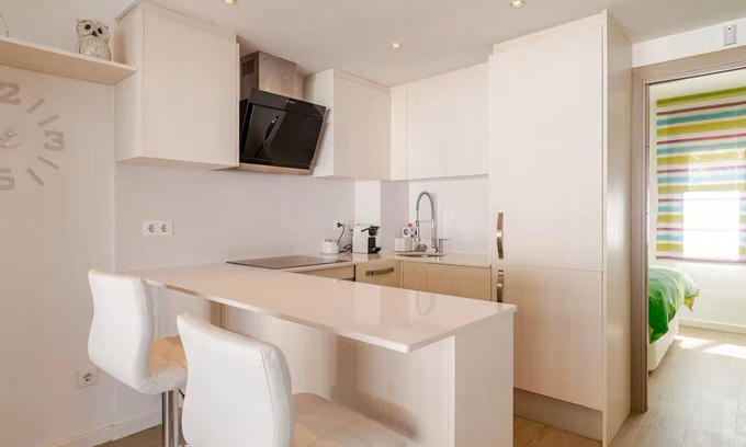Sa Riera Apartment | Renovated apartment by the beach