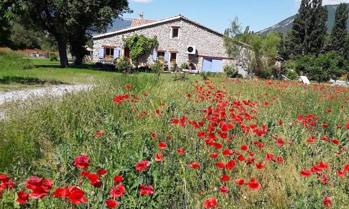 Savournon House | Renovated farmhouse in Savournon. Open countryside, at the foot of Jubeo mountain.
