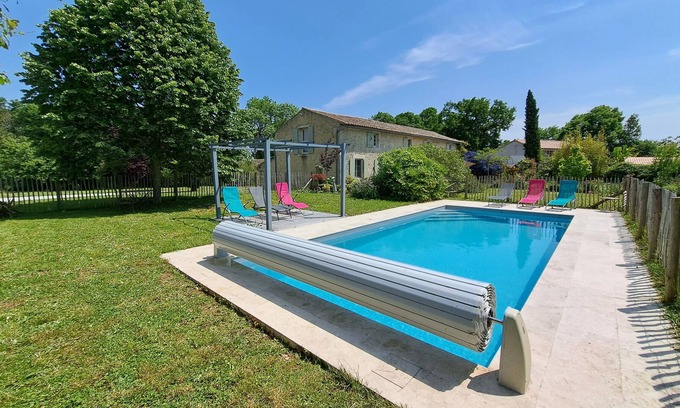 Val de Gatine House | Renovated former sheepfold in the countryside with swimming pool