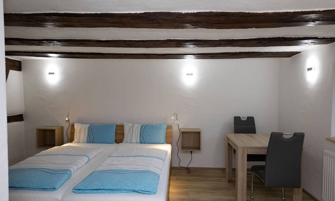 Oberschlettenbach Apartment | Renovated half-timbered house in a quiet location