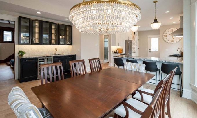 Grand Haven House | Renovated luxury home in Downtown Grand Haven