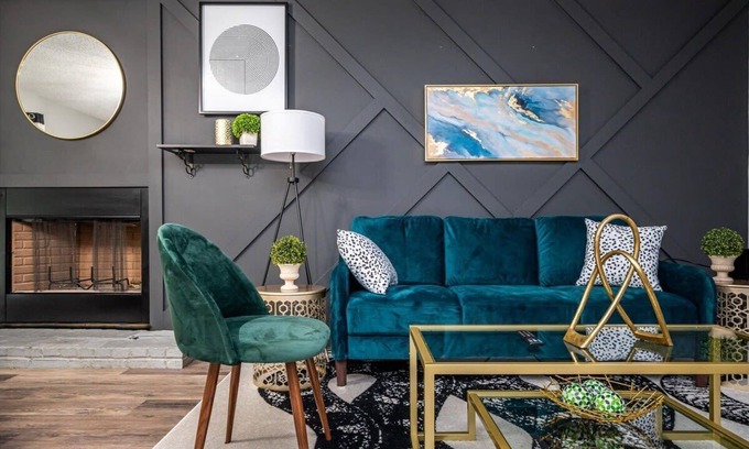 Norcross House | Renovated townhouse in Norcross