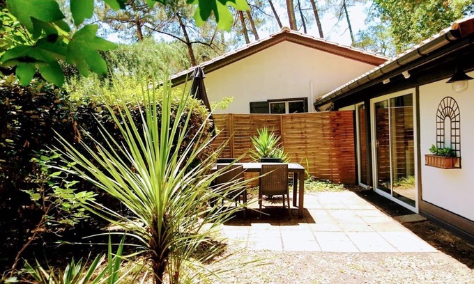 Soorts-Hossegor Ski Chalet | Rent terraced house 35m2 Soorts Hossegor with private garden