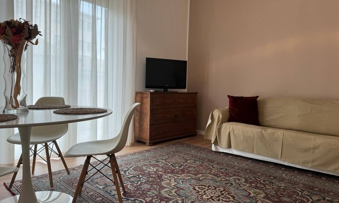 Padova Apartment | RES Santa Eufemia convenient to Civil Hospital and city center
