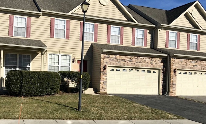 Lewes House | 🏖️ Reservations for Spring and Summer 2026 are now open!