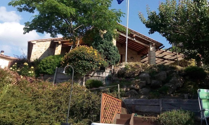 Castel del Piano Apartment | Residence Il Nido - A fully furnished apartment in a charming Tuscany villa.