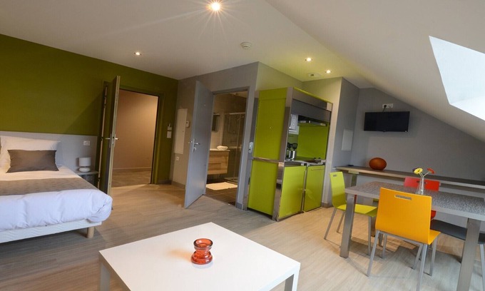 Saint-Flour Apartment | Residence Appart'en Ville - studio 2 people