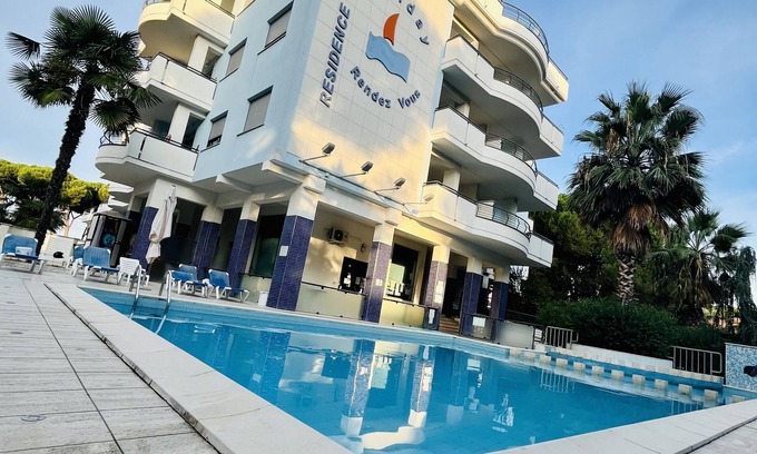 Pineto Apartment | Residence Holiday Rendez Vous apartment11 seafront