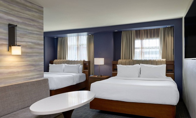 Crystal City Hotel | Residence Inn Arlington Capital View