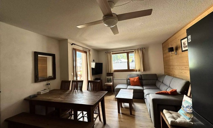 Les Esserts Apartment | Residence Jardin Alpin Bat A - Beautiful spacious apartment on the slopes